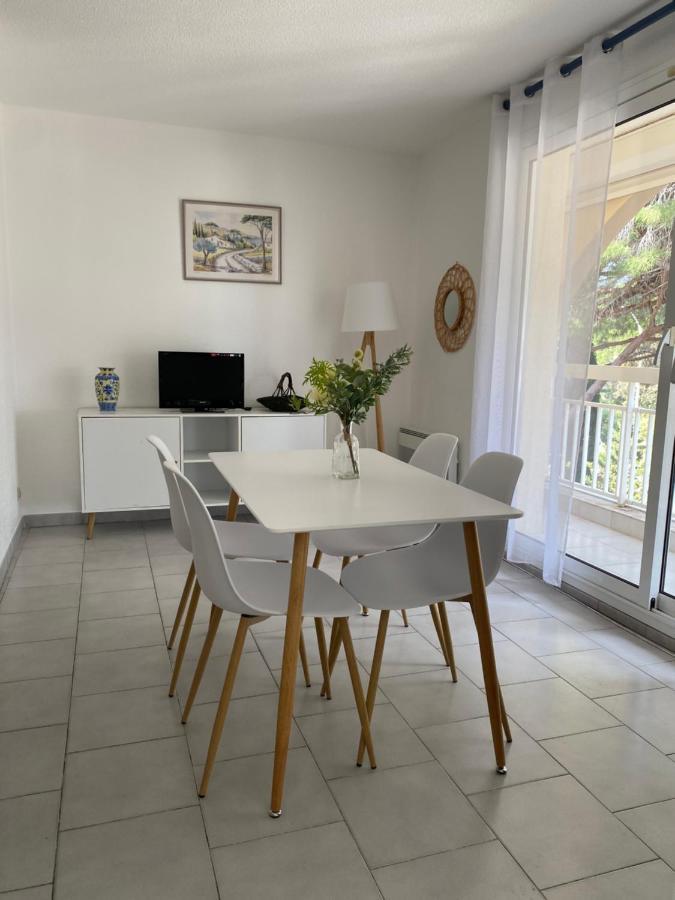 Superbe Appartement Cosy Vue Mer Pieds Dans L'Eau Cavalaire-sur-Mer Eksteriør bilde